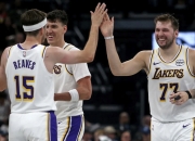 英雄联盟总决赛时间-猛龙鏖战雷霆，东契奇带队取胜