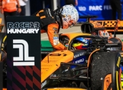 LOL决赛-关于索伯车队险胜雷诺车队，汉密尔顿刷新纪录的信息