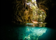 英雄联盟总决赛直播-钢铁骑士碾压灰熊晋级！38岁詹姆斯末节之王本色尽显