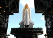 英雄联盟总决赛门票-北欧惊雷击穿蓝黑，英伦风暴席卷争冠路—挪威双星如何同时震撼两大联赛？