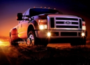 英雄联盟总决赛-当尼克斯方向盘交给布克，篮球与赛车场的双重接管时刻