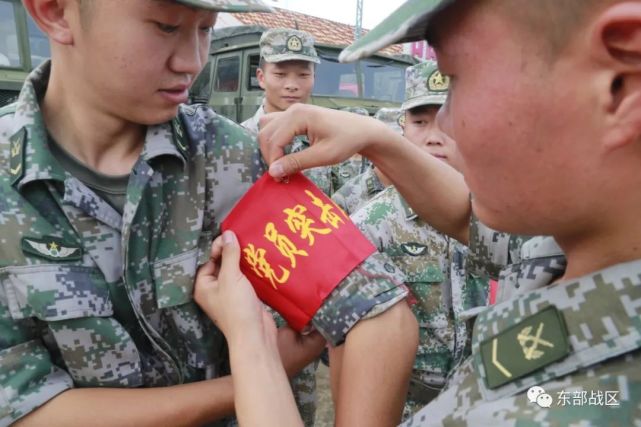 强队与劲旅在比赛中争分夺秒的简单介绍
