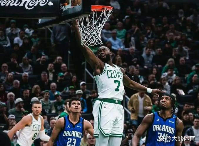 包含凯尔特人鏖战山西队,易建联状态火热的词条 包含凯尔特人鏖战山西队,易建联状态火热的词条