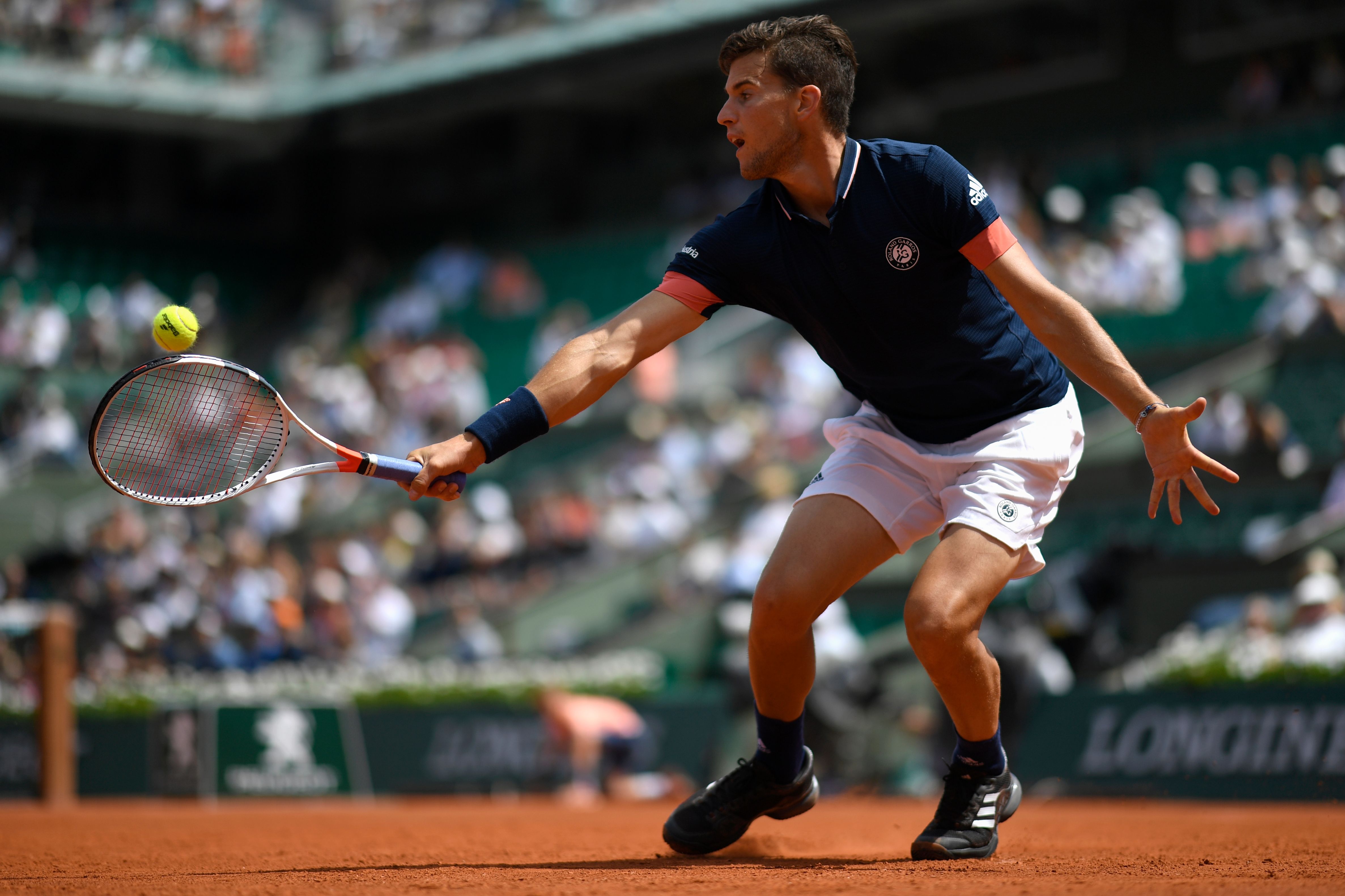 ATP总决赛轻取法网,蒂姆带队取胜 ATP总决赛轻取法网,蒂姆带队取胜