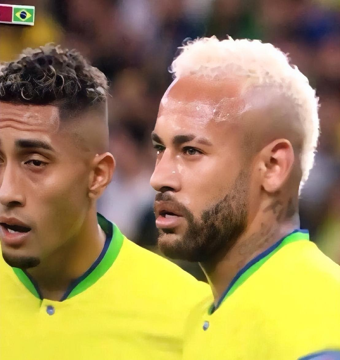 关于爆冷！足球强队意外出局震惊全场的信息