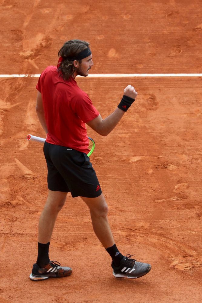 蒙特卡洛大师赛鏖战戴维斯杯，西西帕斯带队取胜