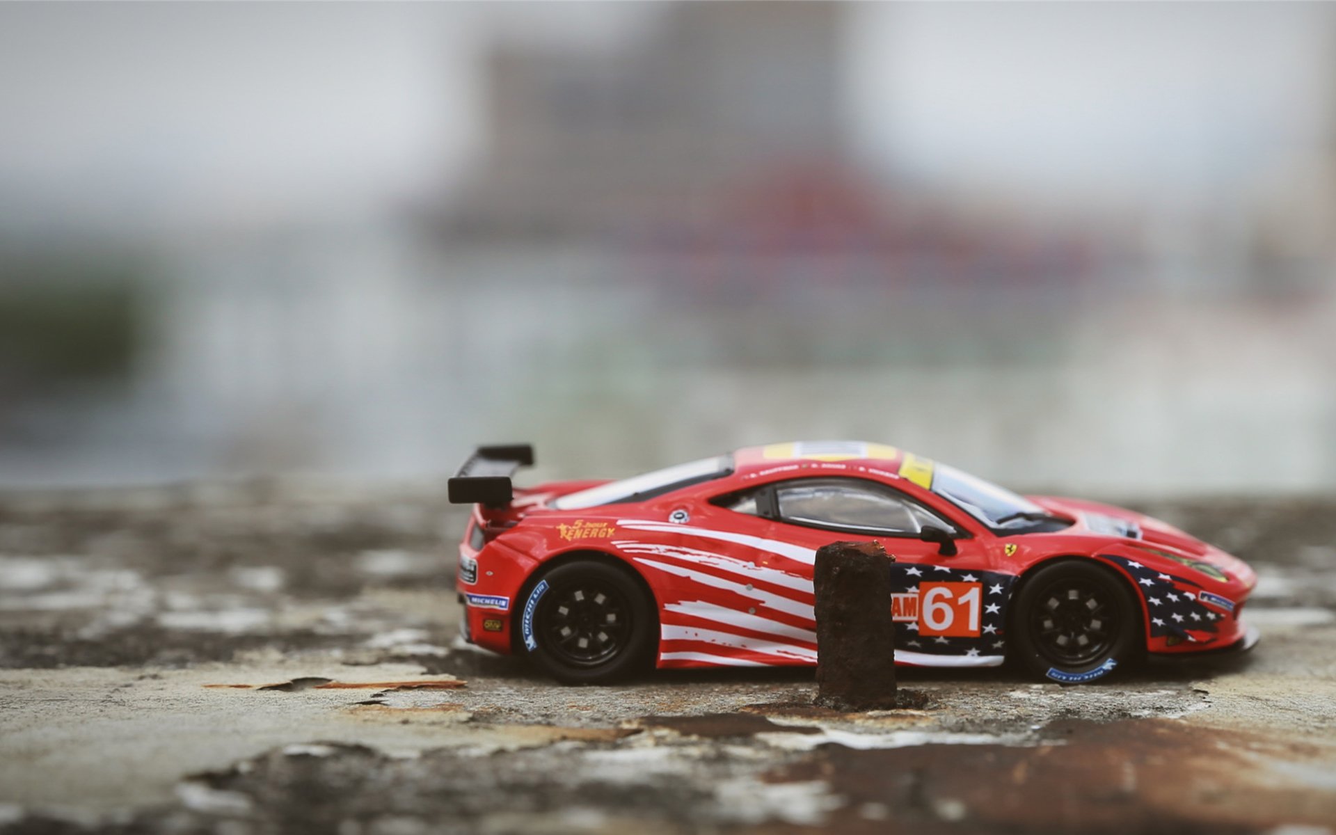 加时绝杀！F1新赛季揭幕战中国车手鏖战苏格兰，悬念拖入额外回合