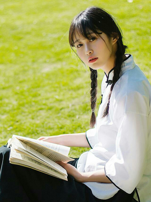 双重引擎轰鸣，F1巴林揭幕战前瞻与新疆男篮的战术压制哲学