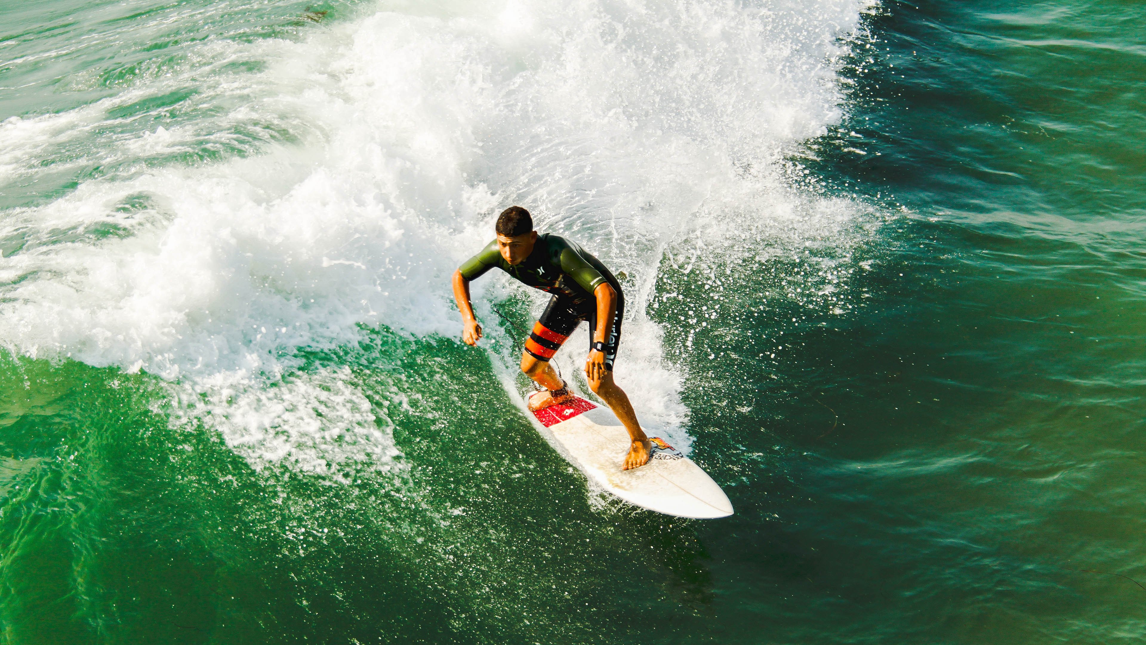 赛道逆袭，当杜兰特手握F1方向盘接管深圳街道