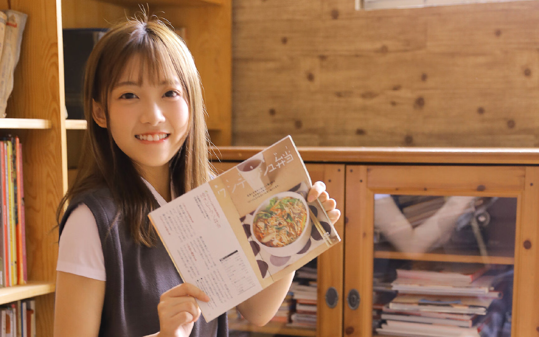 体育双雄日，乌克兰足球震撼塞维利亚，孔德F1争冠赛强势接管