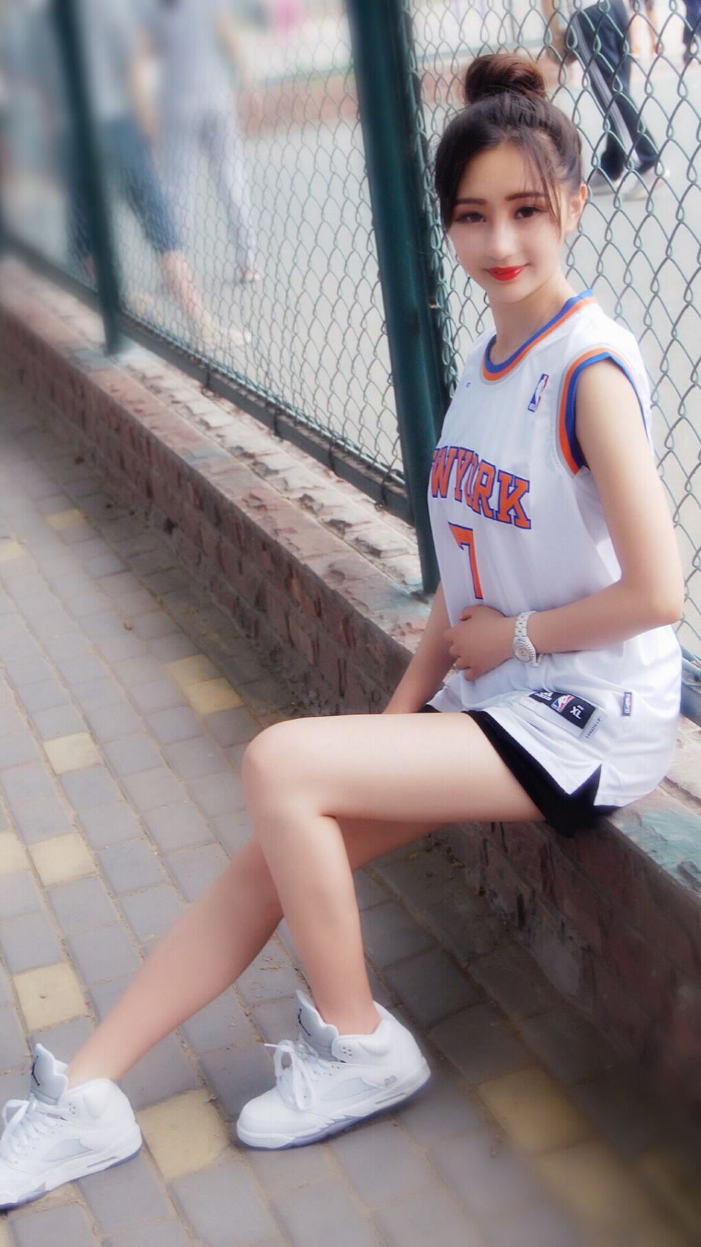 凯恩的子弹击穿摩纳哥,荷兰的利刃在最后0.01秒出鞘