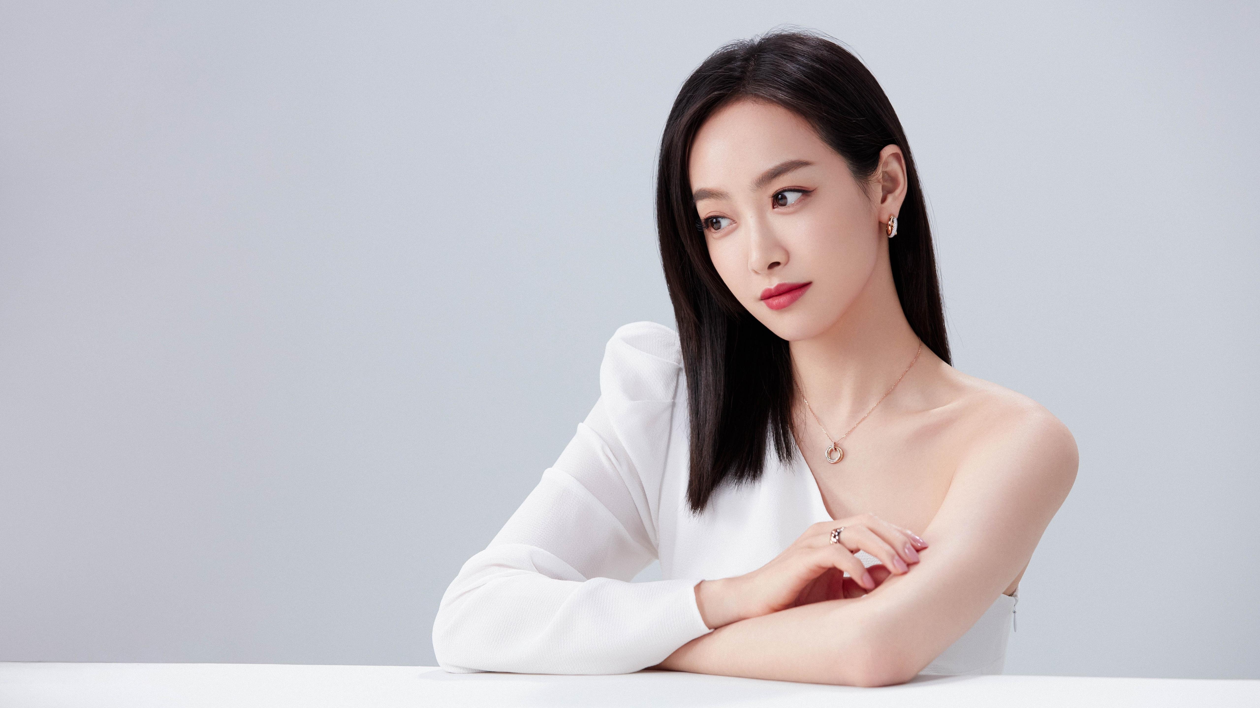 铁血城墙与关键先生，灰熊窒息防守下的浓眉时间